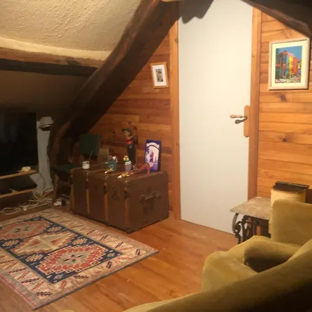 Chez Lucien לינה וארוחת בוקר Trébas