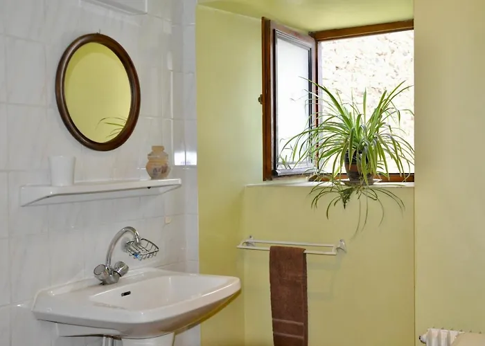 Chez Lucien فندق مبيت وإفطار 3*